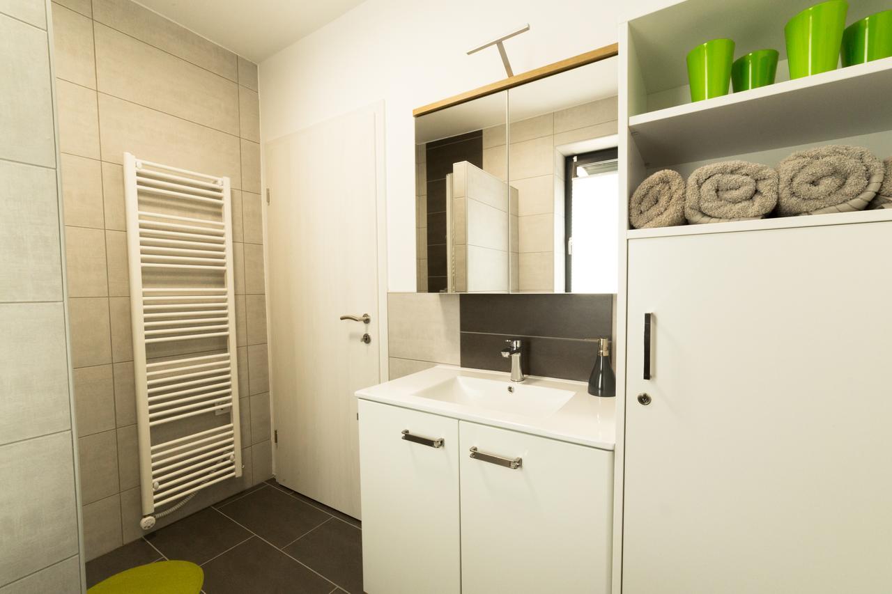 Apartma Mariposa Banovci Exteriör bild
